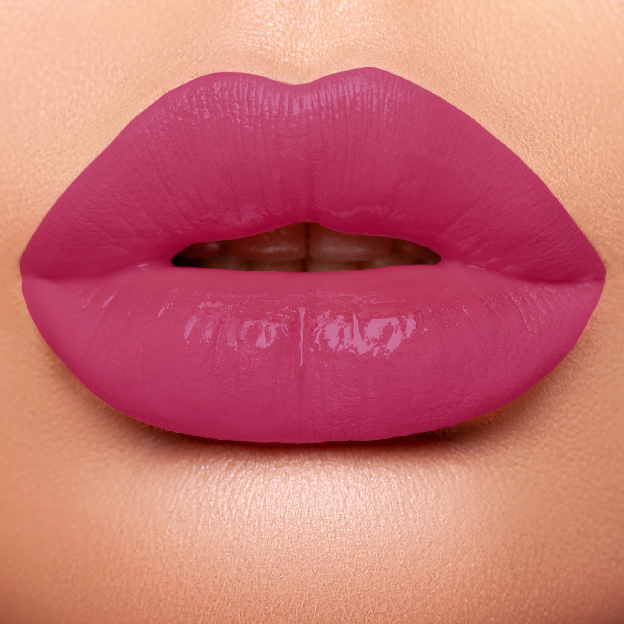 07 Fuchsia Shock - Natural Pink Lipstick on lips 